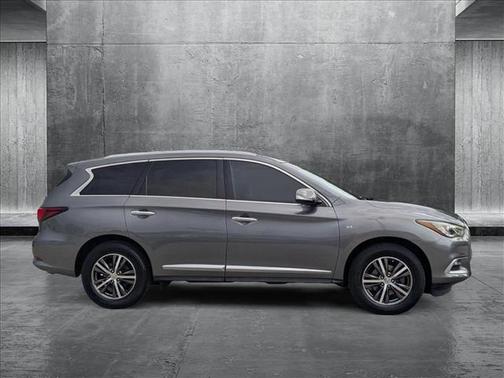 2016 INFINITI QX60 Base