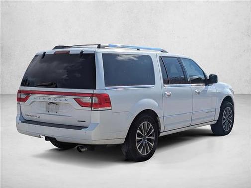 2015 Lincoln Navigator Base