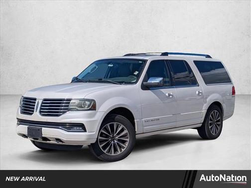 2015 Lincoln Navigator Base