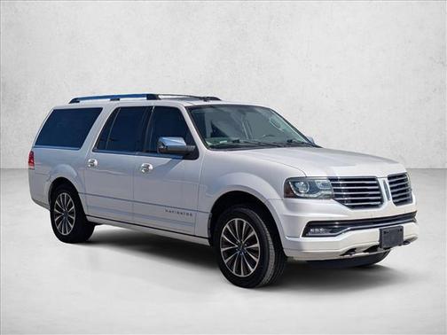 2015 Lincoln Navigator Base
