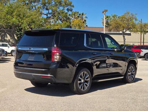 2023 Chevrolet Tahoe LS