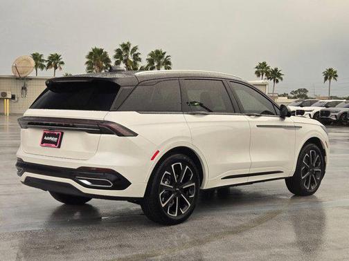 2026 Lincoln Nautilus Reserve