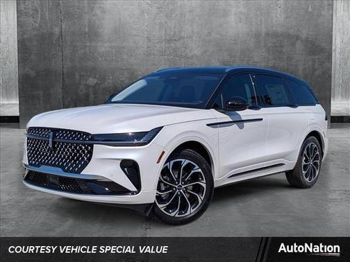 2025 Lincoln Nautilus Reserve