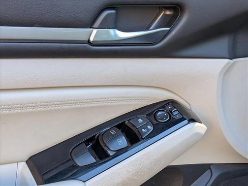 2022 Nissan Altima 2.5 SL