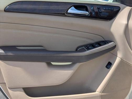 2012 Mercedes-Benz M-Class 4MATIC