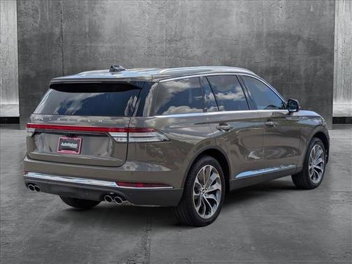 2025 Lincoln Aviator Premiere