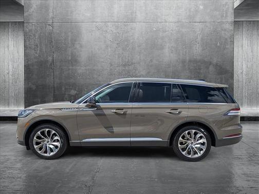 2025 Lincoln Aviator Premiere