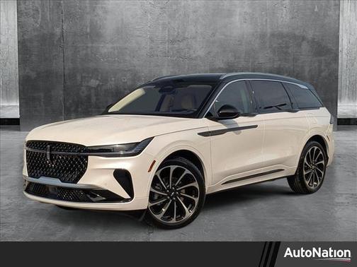 2025 Lincoln Nautilus Black Label