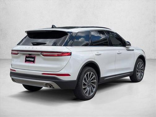 2025 Lincoln Corsair Reserve