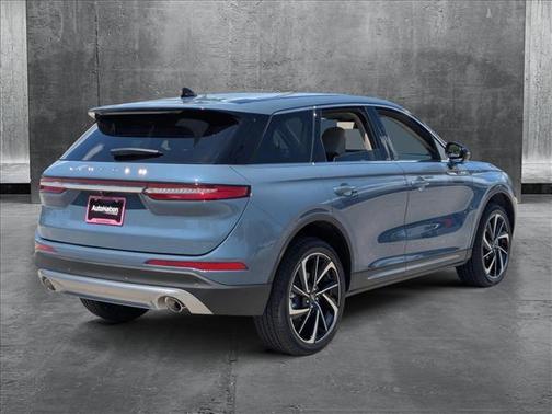2025 Lincoln Corsair Reserve