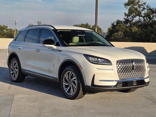 2026 Lincoln Corsair Premiere