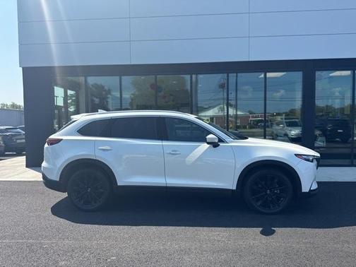 2022 Mazda CX-9 Touring Plus