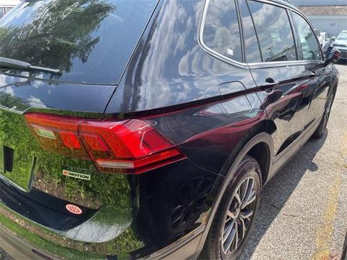 2019 Volkswagen Tiguan 2.0T SE