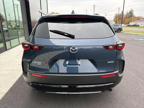 2026 Mazda CX-50 Premium