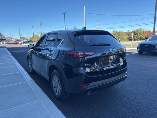 2023 Mazda CX-5 2.5 S Preferred Package