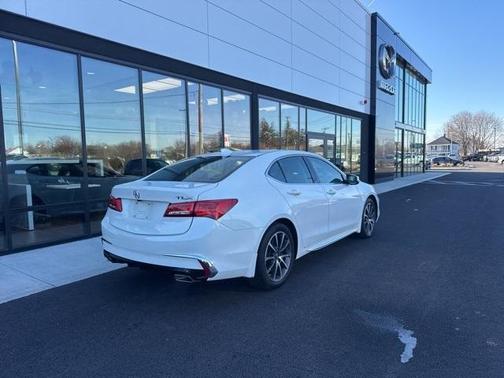 2018 Acura TLX V6 w/Technology Package
