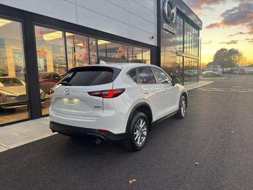 2023 Mazda CX-5 2.5 S Preferred Package