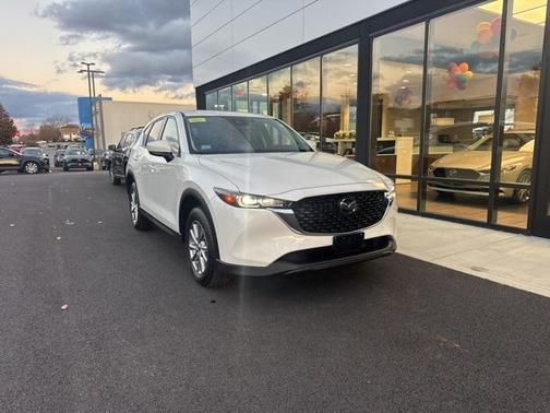 2023 Mazda CX-5 2.5 S Preferred Package