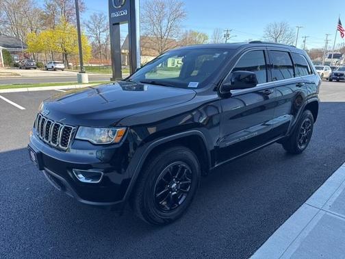 2019 Jeep Grand Cherokee Laredo E