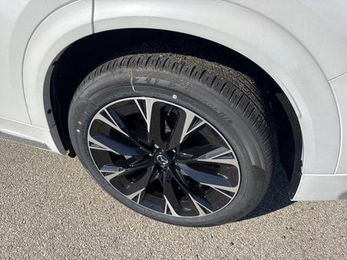 2025 Mazda CX-90 S Premium