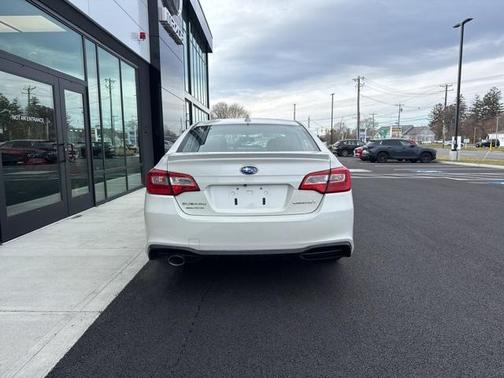 2018 Subaru Legacy 2.5i Premium