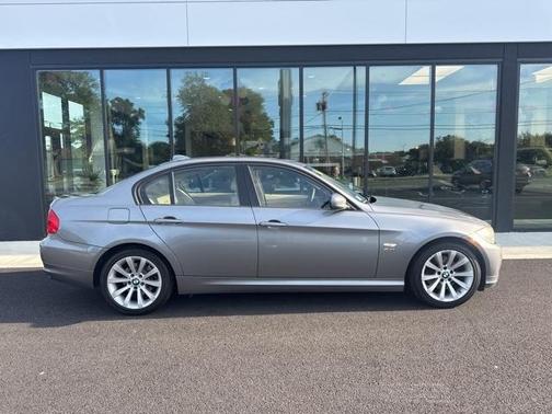 2011 BMW 328 i xDrive