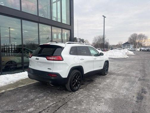 2016 Jeep Cherokee Latitude