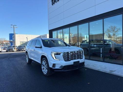 2024 GMC Acadia Denali