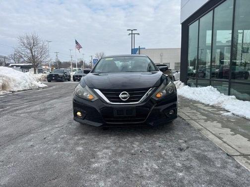 2016 Nissan Altima 3.5 SR