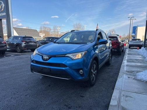 2017 Toyota RAV4 XLE