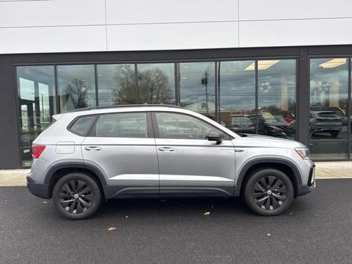 2022 Volkswagen Taos 1.5T S