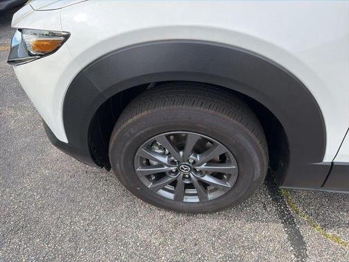 Snowflake White Pearl 2026 Mazda CX-30 2.5 S