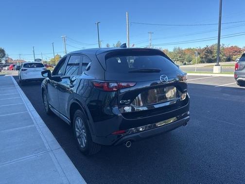 2024 Mazda CX-5 2.5 S Preferred Package
