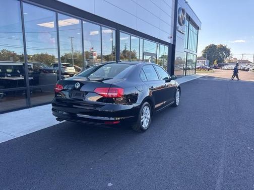 2015 Volkswagen Jetta 2.0L S