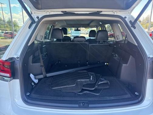 2021 Volkswagen Atlas 3.6 V6 SE w/ Technology