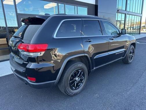 2019 Jeep Grand Cherokee Laredo E