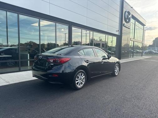 2015 Mazda Mazda3 i Touring