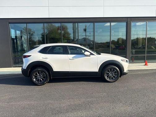 Snowflake White Pearl 2023 Mazda CX-30 2.5 S