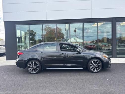 2022 Toyota Corolla SE Nightshade