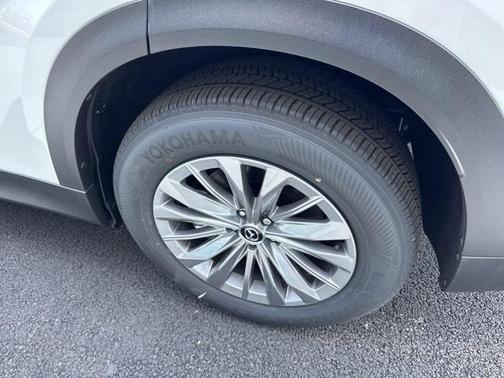 2025 Mazda CX-90 SE