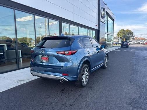 2024 Mazda CX-5 Signature
