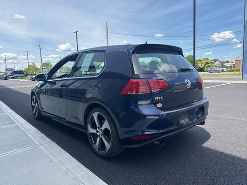 2016 Volkswagen Golf GTI 2.0T S 2-Door