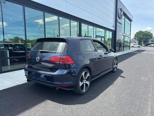 2016 Volkswagen Golf GTI 2.0T S 2-Door