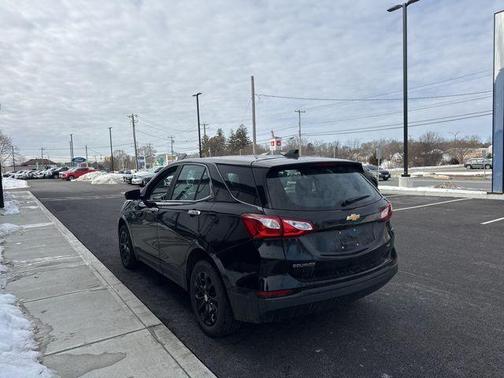 2020 Chevrolet Equinox LS