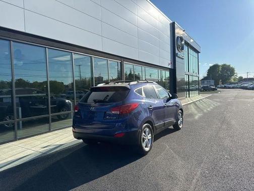 Iris Blue 2011 Hyundai TUCSON GLS