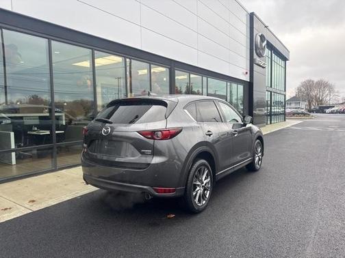 2021 Mazda CX-5 Signature