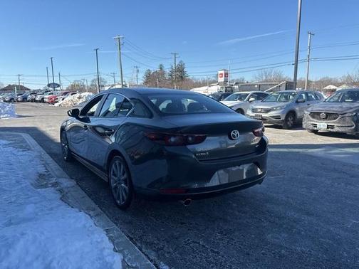 2022 Mazda Mazda3 FWD w/Select Package