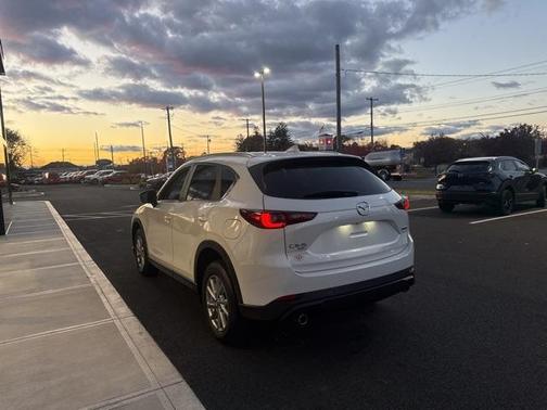 2023 Mazda CX-5 2.5 S Preferred Package