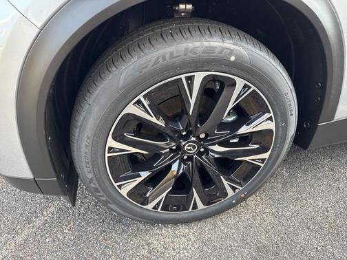 2025 Mazda CX-90 Premium Plus