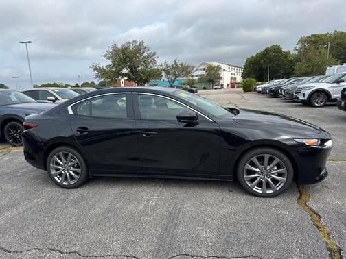 2025 Mazda Mazda3 FWD w/Preferred Package